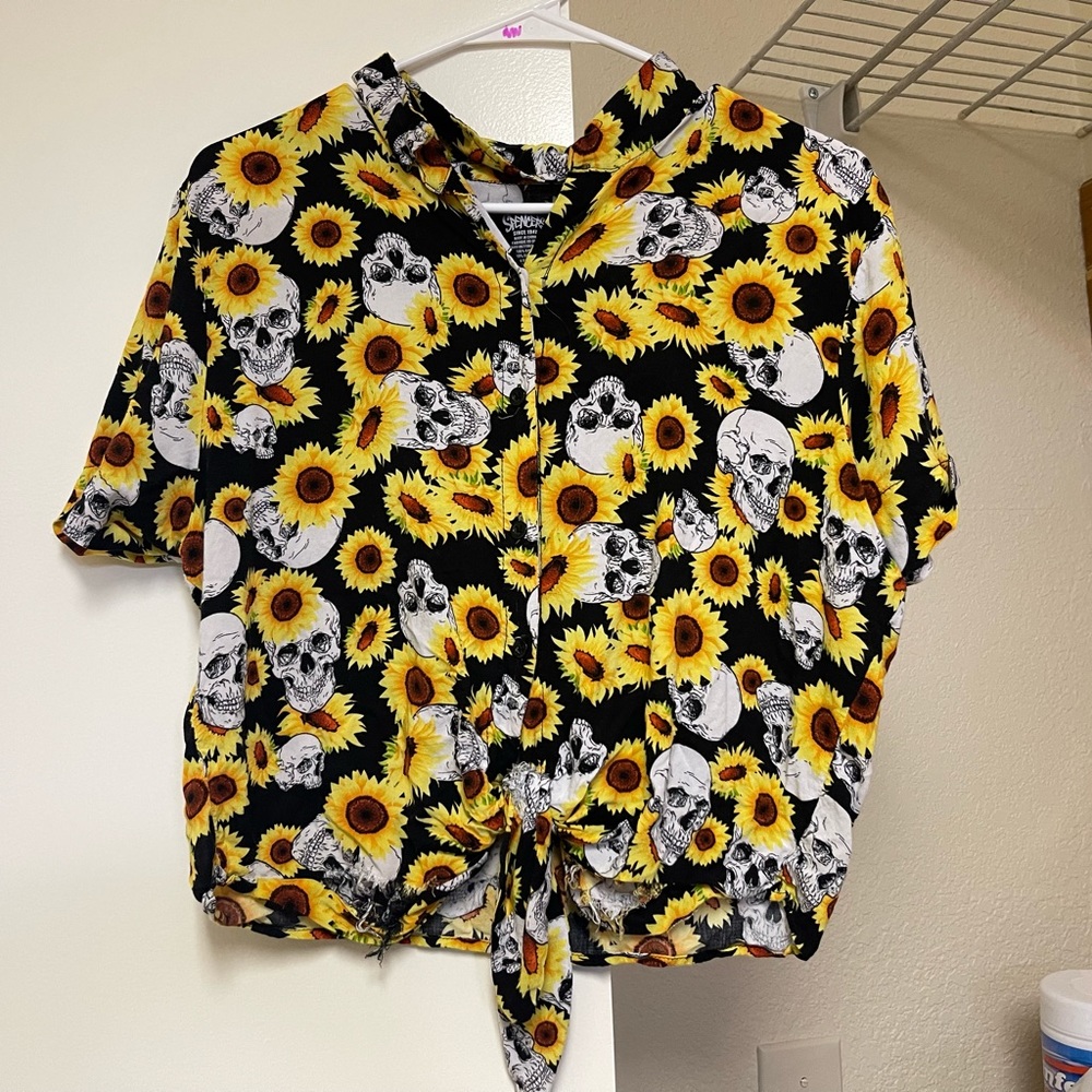 SUNFLOWER & SKULLS CROP